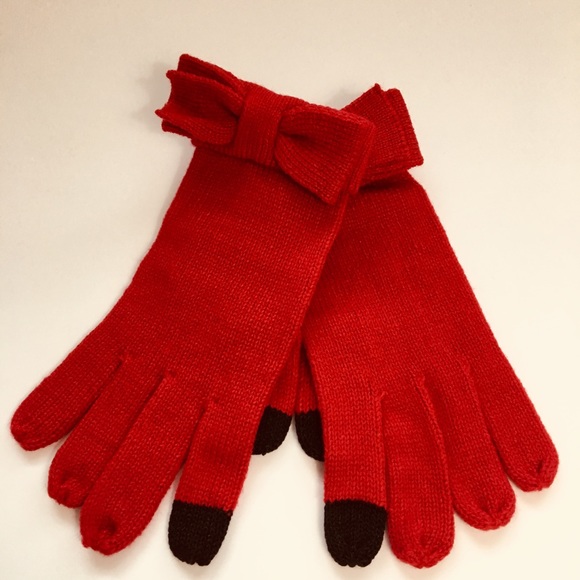 kate spade Accessories - Kate Spade “Tech-Friendly” Bow Gloves